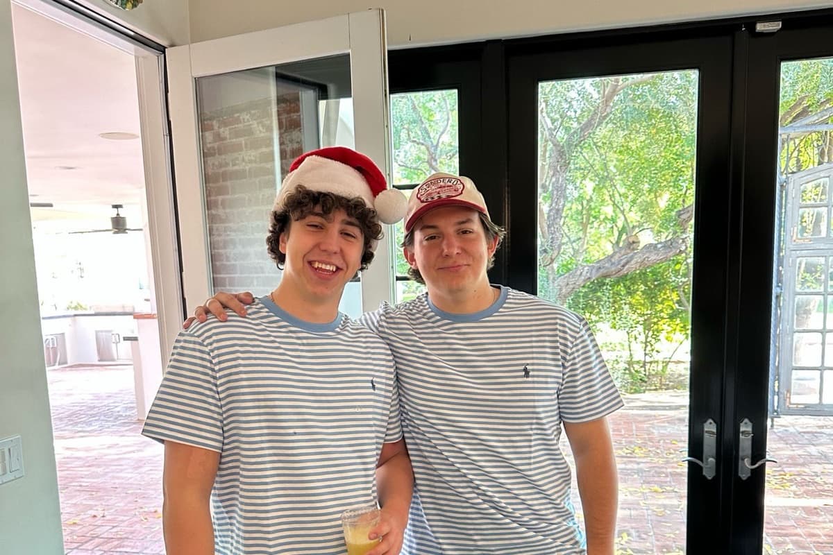 Finn Burch and George Burch, the cousins who founded viraltee